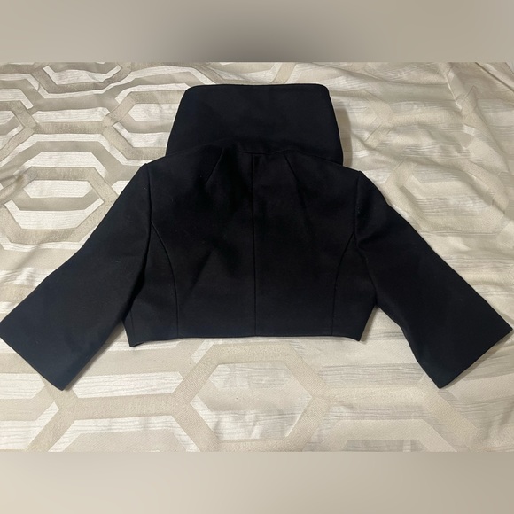 NWOT UNITED COLORS OF BENETTON BLACK WOOL CROPPED BUTTON JACKET, Size Small - Picture 8 of 9